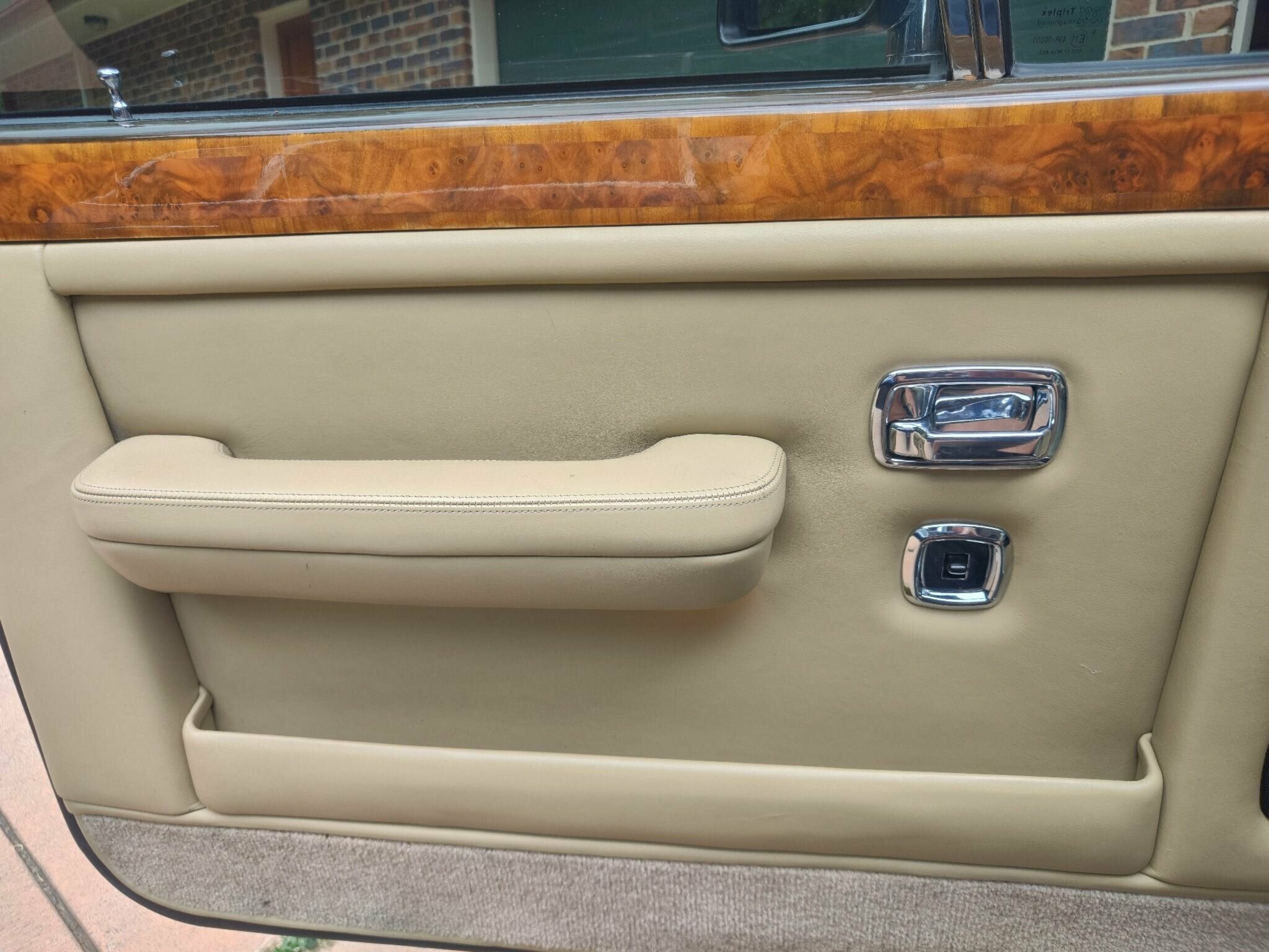 1989 ROLLS-ROYCE SILVER SPIRIT 3 SP AUTOMATIC 4D SEDAN