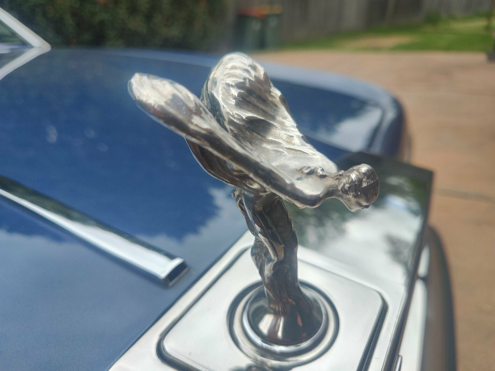 1989 ROLLS-ROYCE SILVER SPIRIT 3 SP AUTOMATIC 4D SEDAN