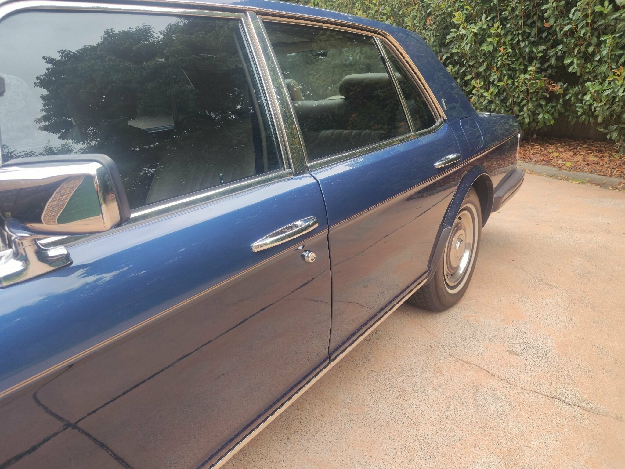 1989 ROLLS-ROYCE SILVER SPIRIT 3 SP AUTOMATIC 4D SEDAN