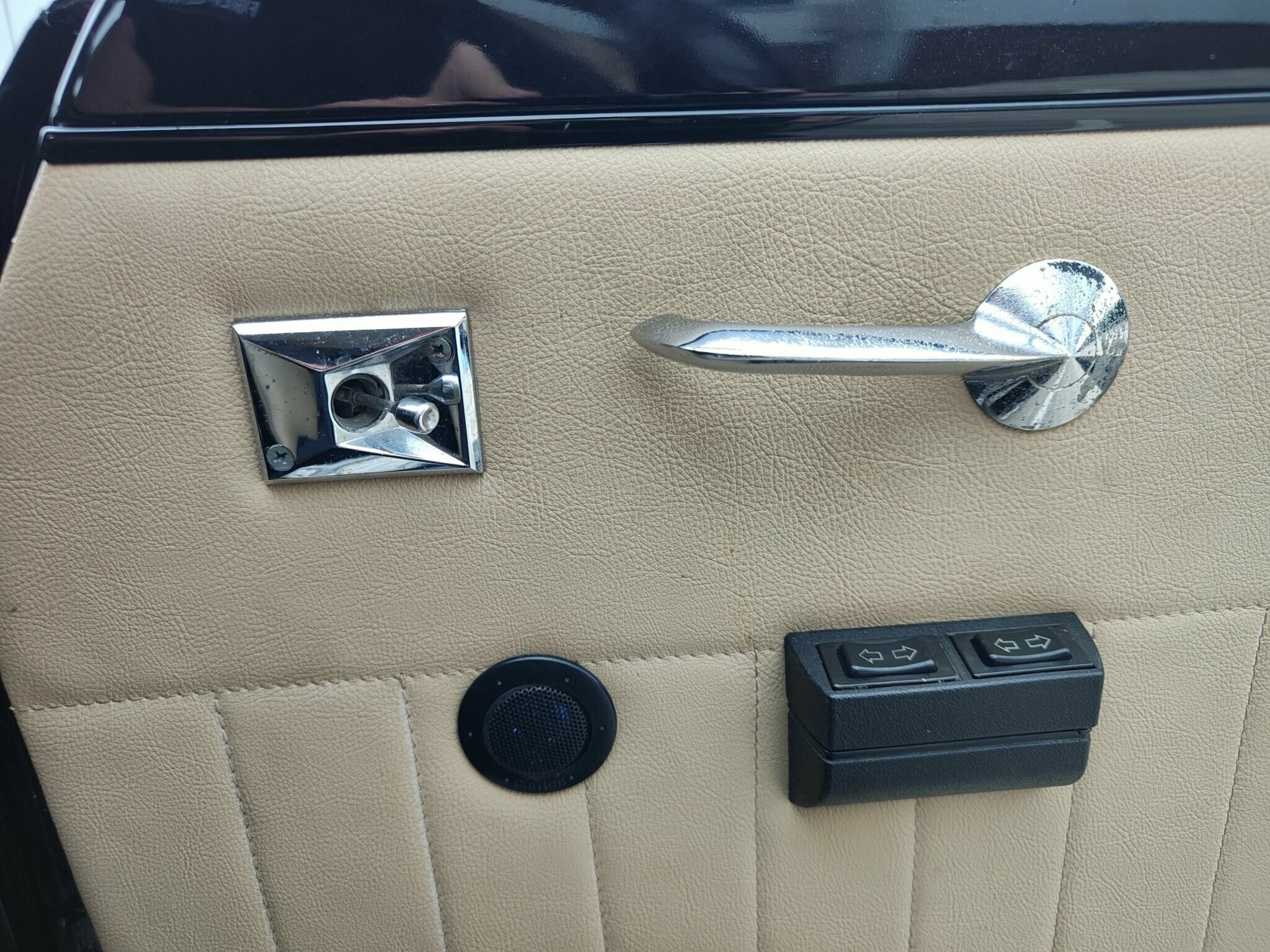 1958 FORD ZEPHYR MARK 2 AUTOMATIC COUPE