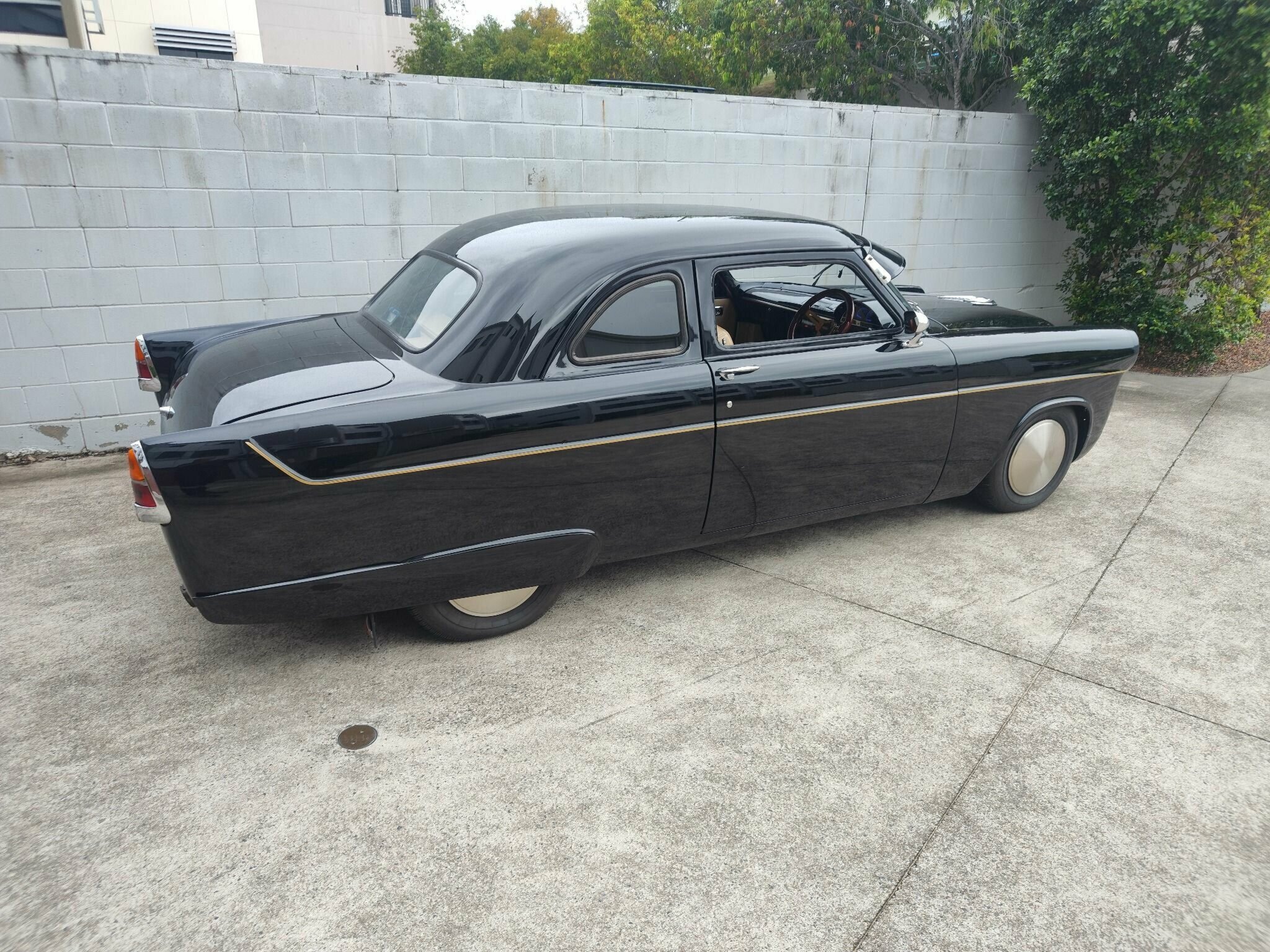 1958 FORD ZEPHYR MARK 2 AUTOMATIC COUPE
