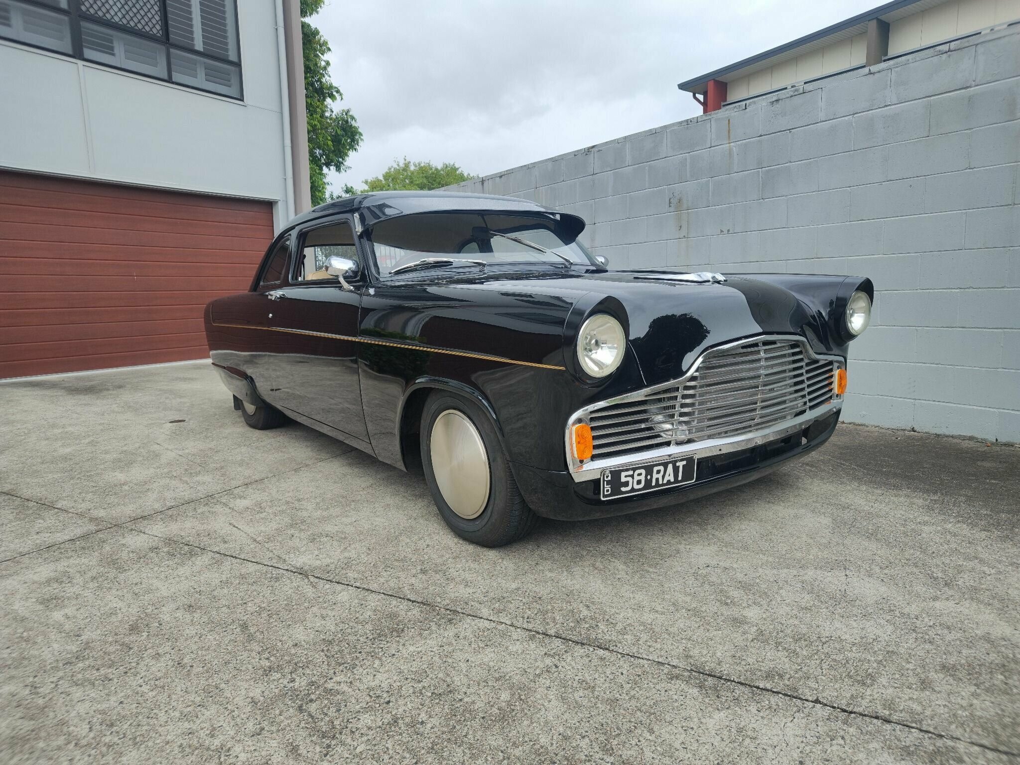 1958 FORD ZEPHYR MARK 2 AUTOMATIC COUPE