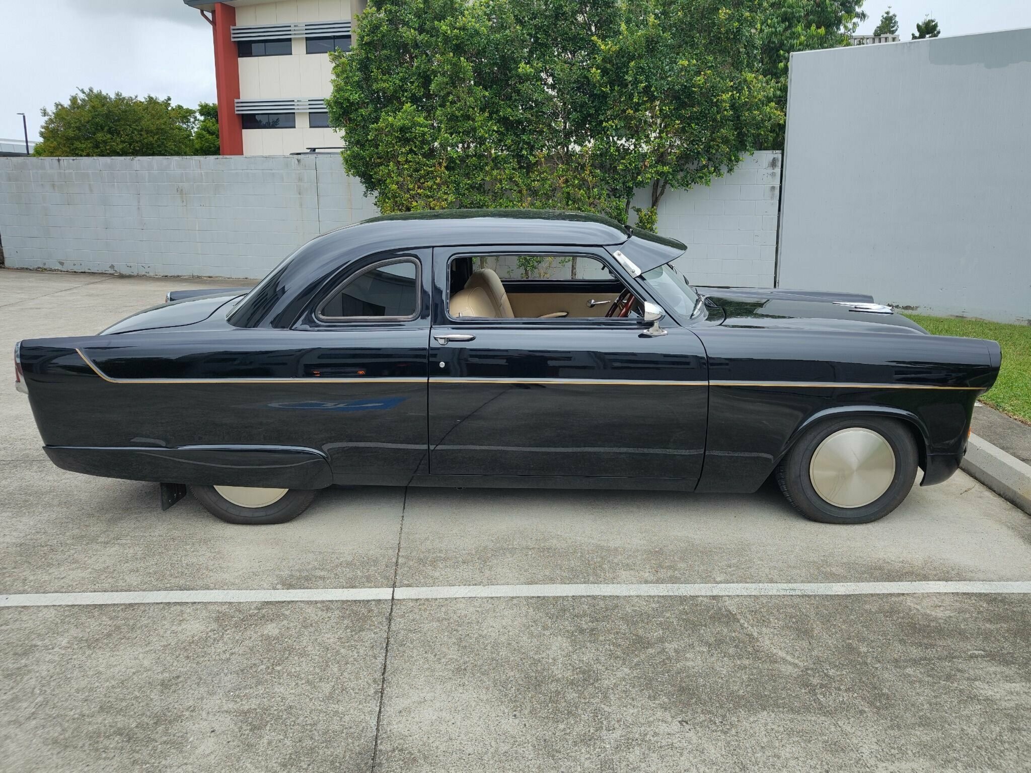 1958 FORD ZEPHYR MARK 2 AUTOMATIC COUPE