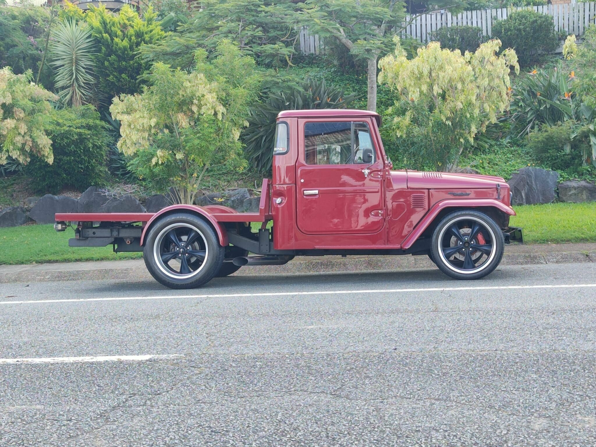 1984 TOYOTA LANDCRUISER FJ45 6 SP AUTOMATIC SINGLE CAB TRAY