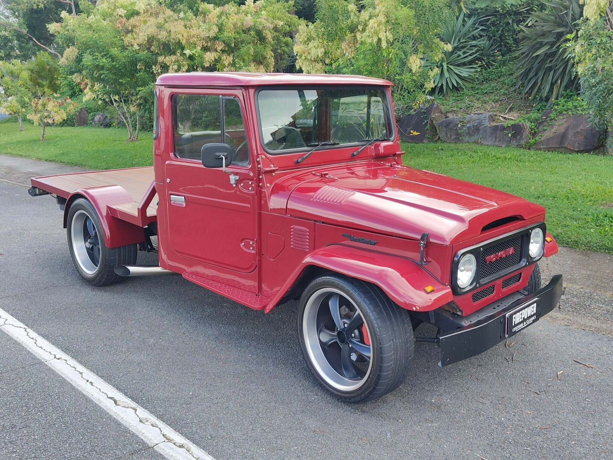 1984 TOYOTA LANDCRUISER FJ45 6 SP AUTOMATIC SINGLE CAB TRAY