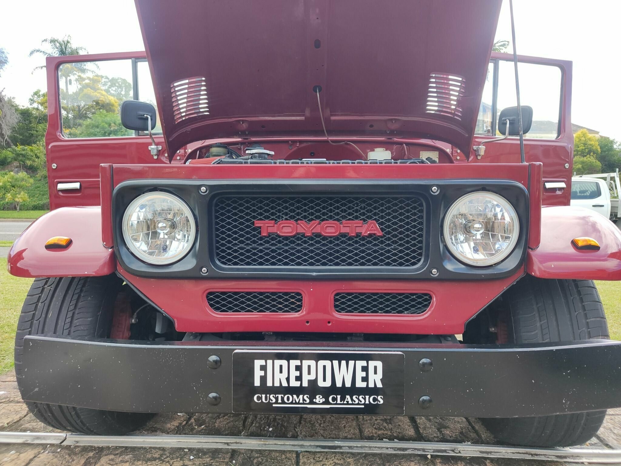 1984 TOYOTA LANDCRUISER FJ45 6 SP AUTOMATIC SINGLE CAB TRAY