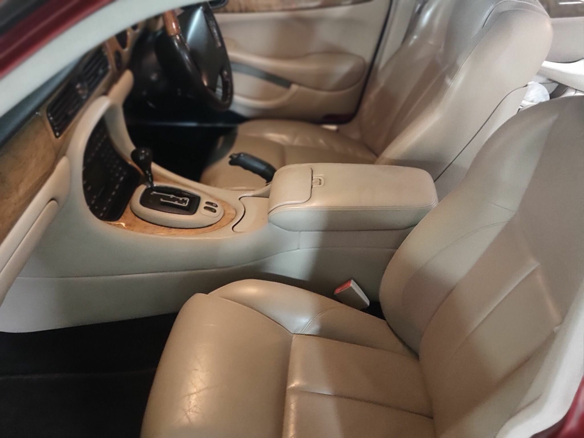 2003 JAGUAR XJ8 SPORT AUTOMATIC SEDAN