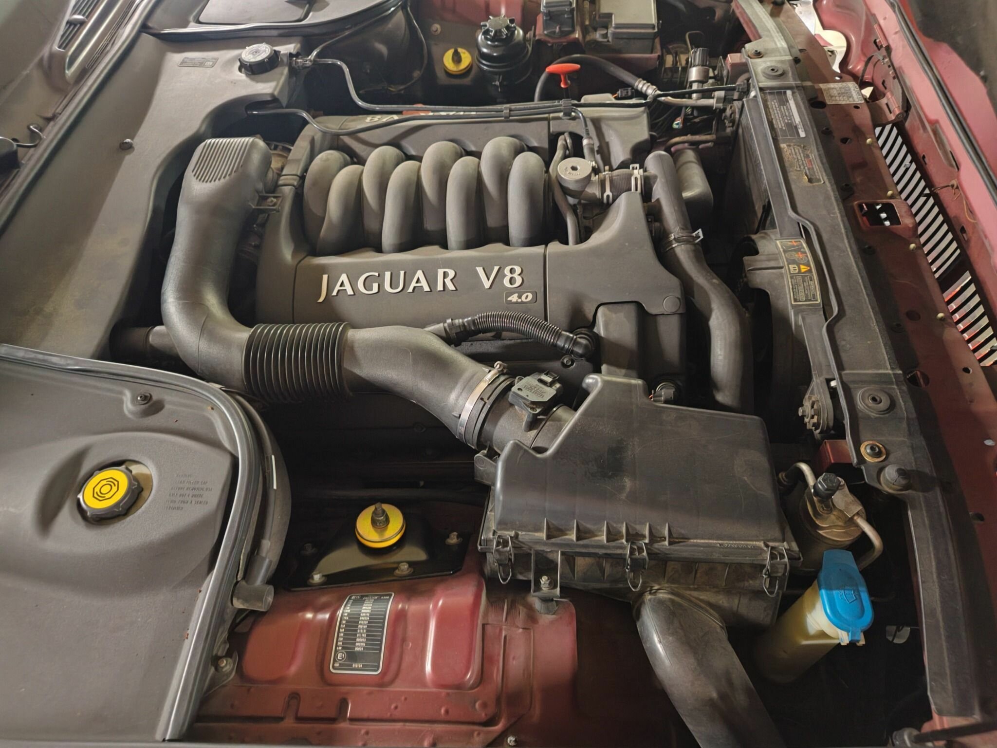 2003 JAGUAR XJ8 SPORT AUTOMATIC SEDAN