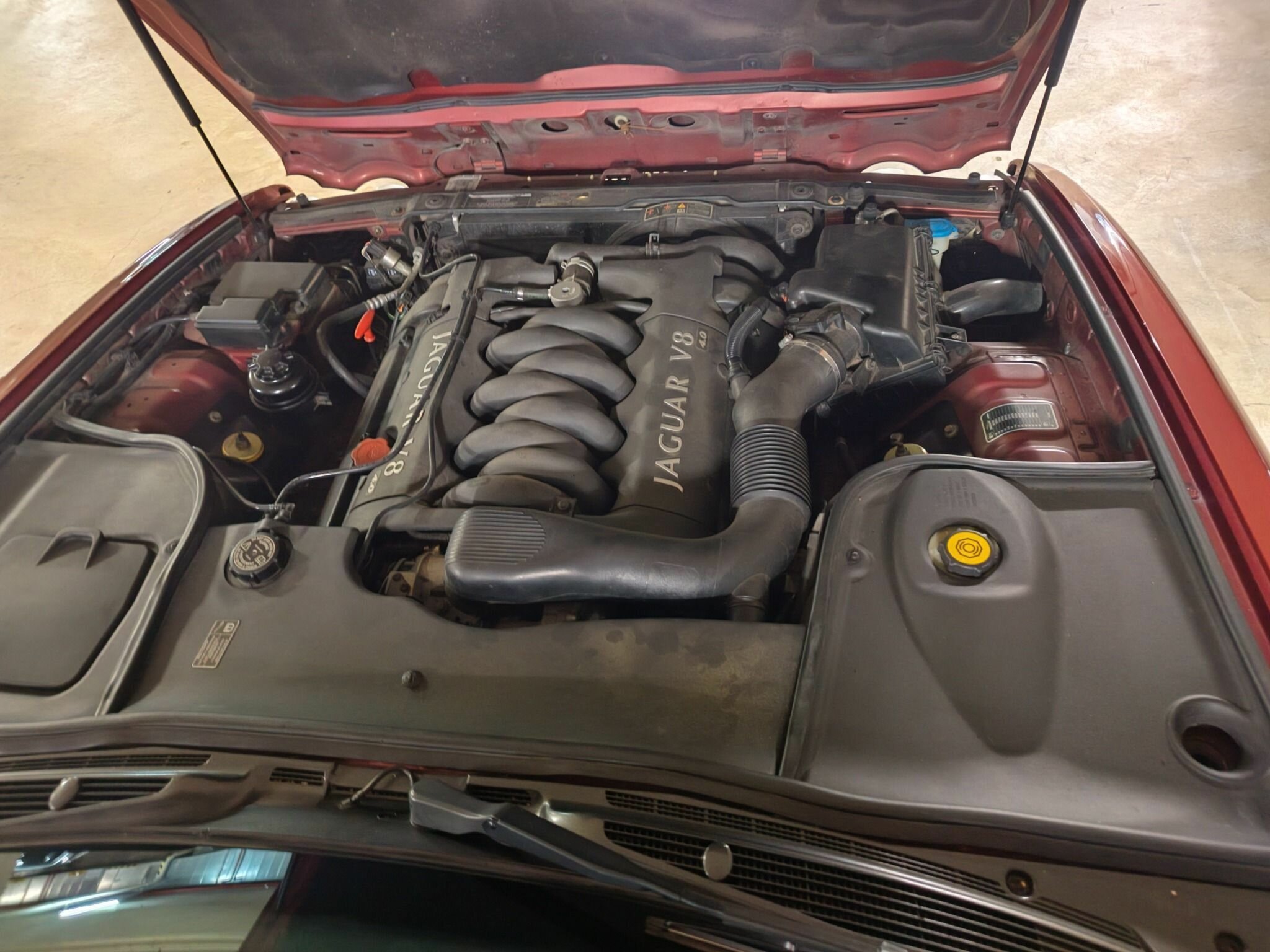 2003 JAGUAR XJ8 SPORT AUTOMATIC SEDAN