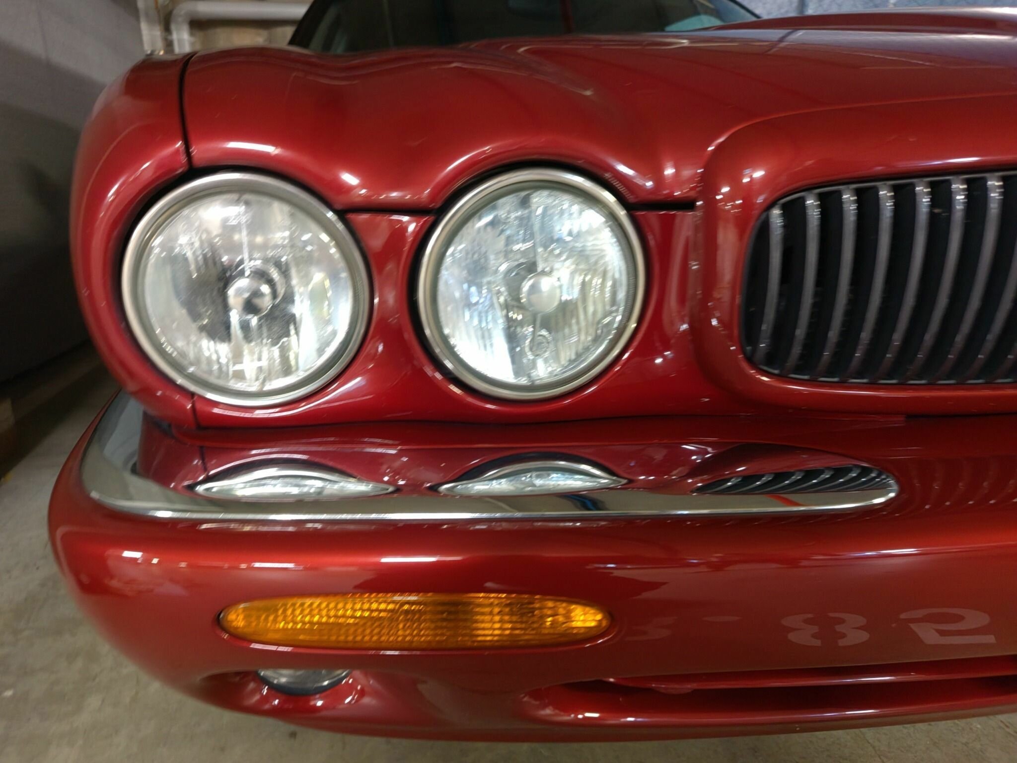 2003 JAGUAR XJ8 SPORT AUTOMATIC SEDAN