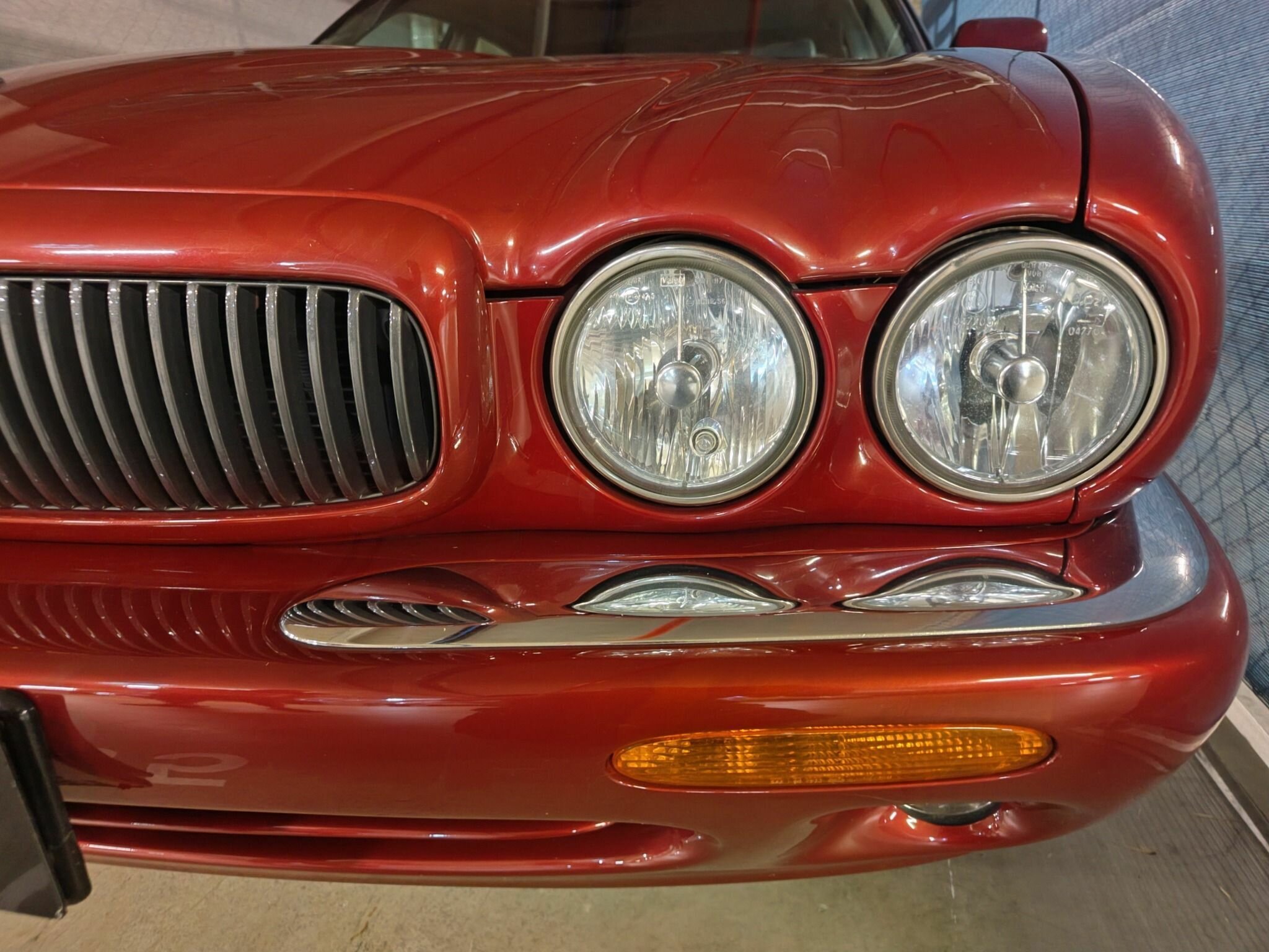 2003 JAGUAR XJ8 SPORT AUTOMATIC SEDAN