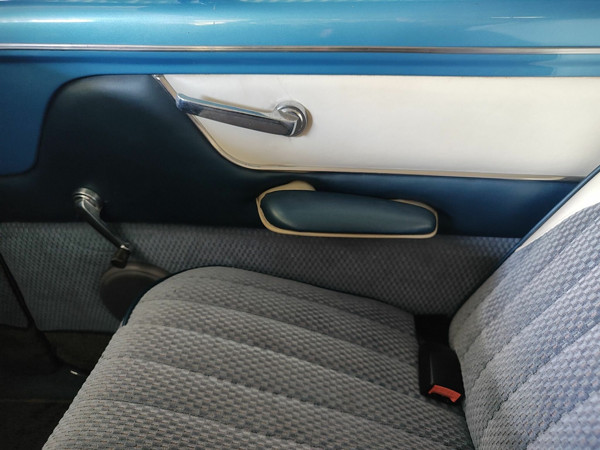 1953 FORD VICTORIA COUPE