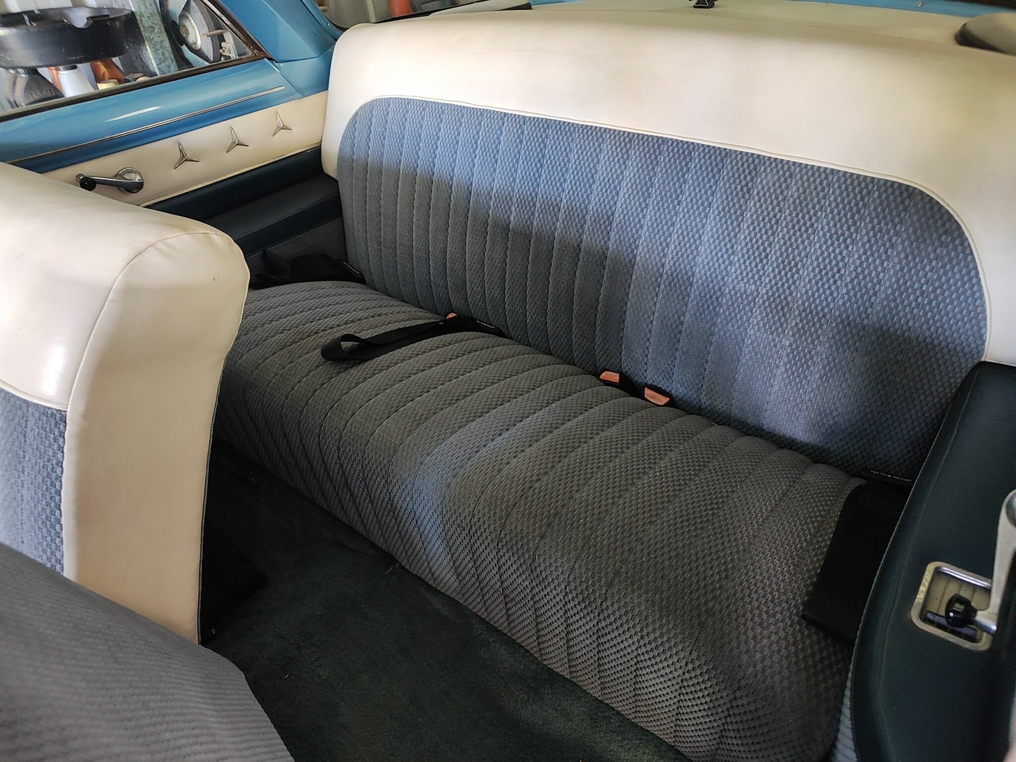1953 FORD VICTORIA COUPE
