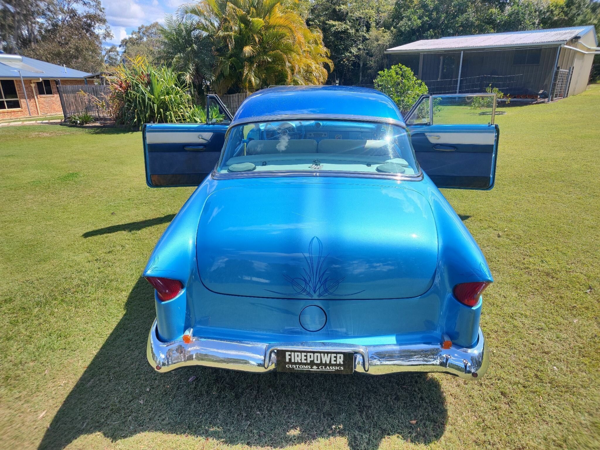 1953 FORD VICTORIA COUPE