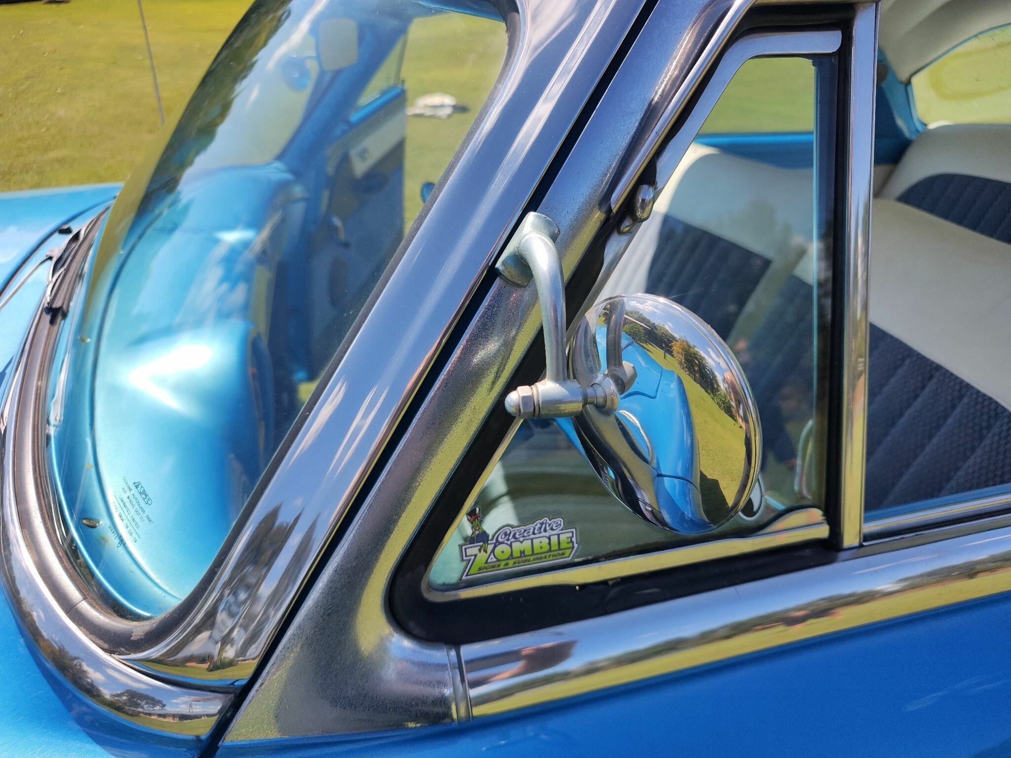 1953 FORD VICTORIA COUPE
