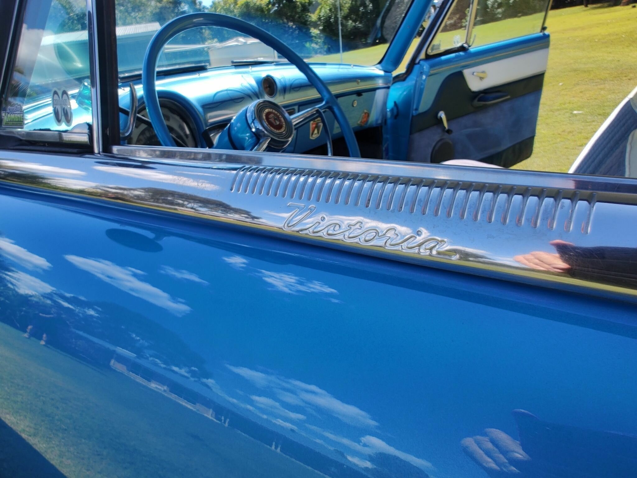 1953 FORD VICTORIA COUPE