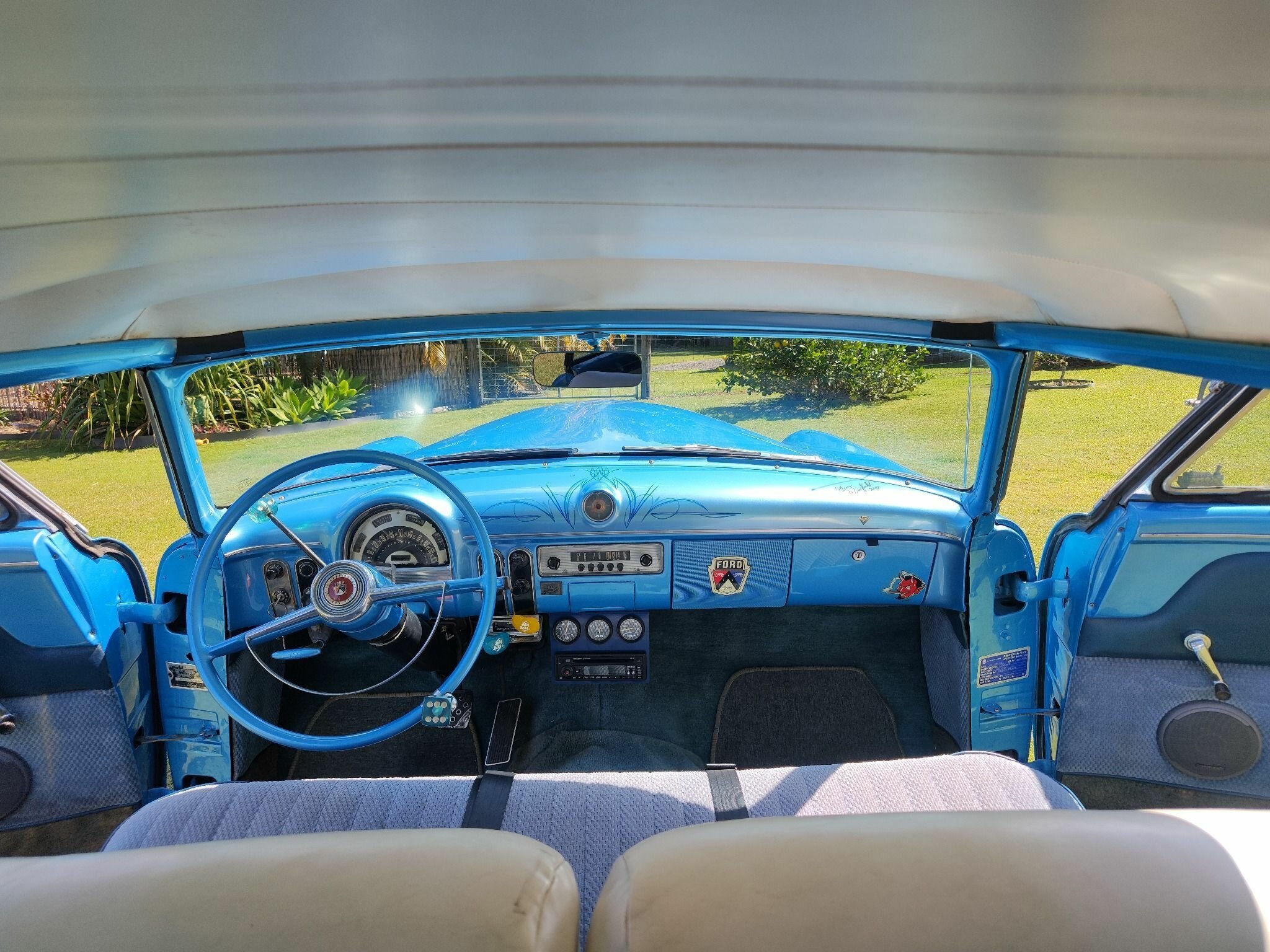 1953 FORD VICTORIA COUPE
