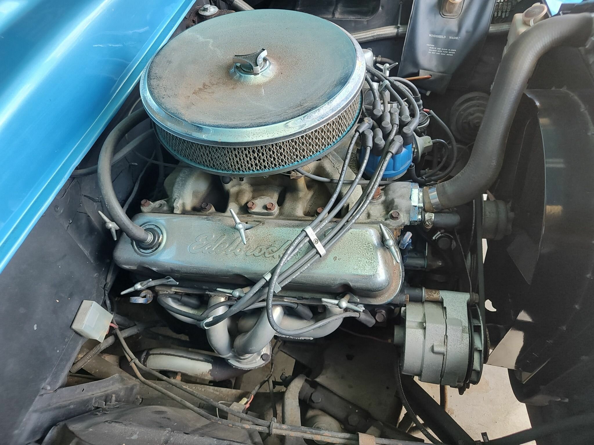 1953 FORD VICTORIA COUPE