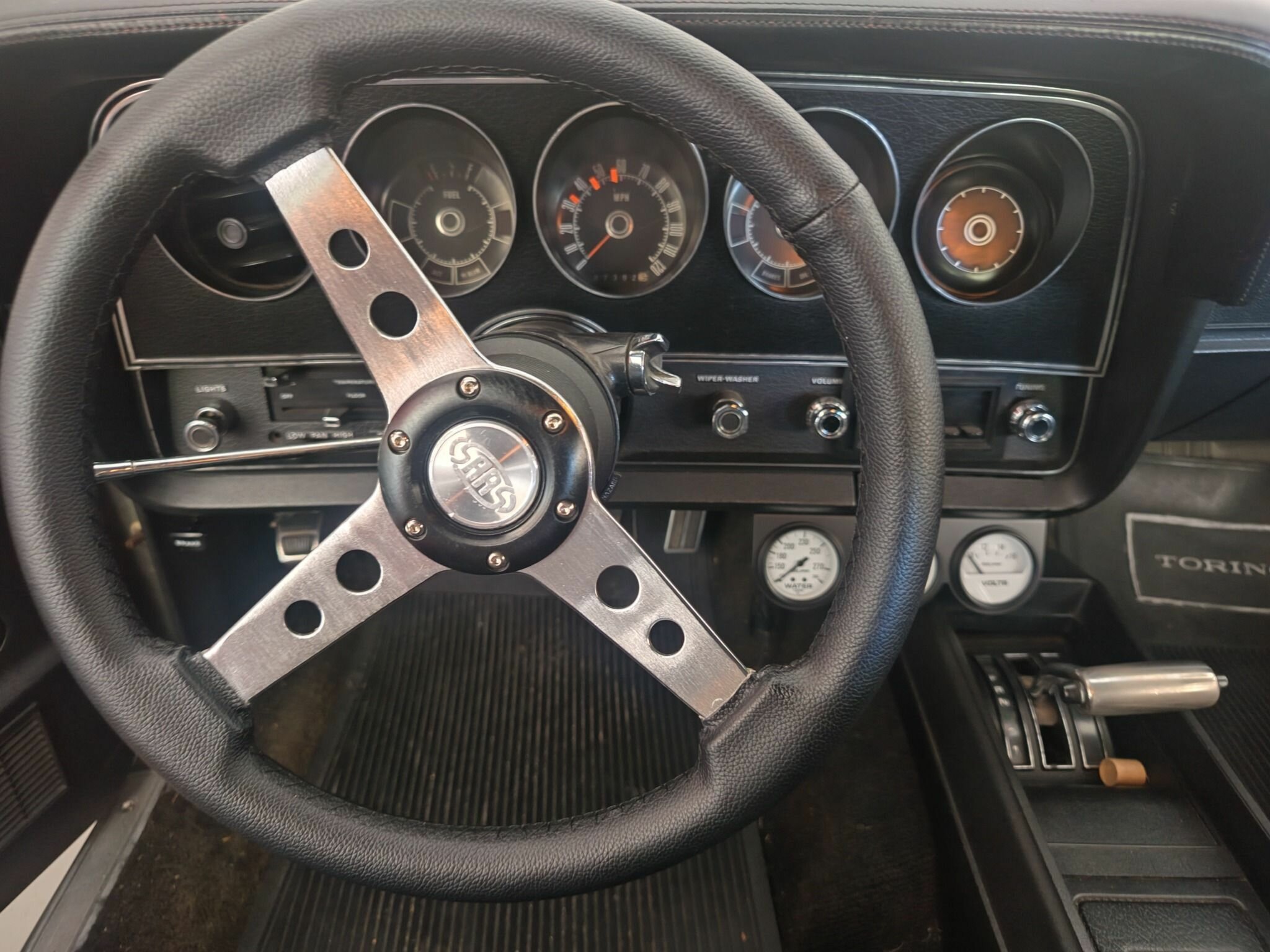 1972 FORD GRAN TORINO COUPE