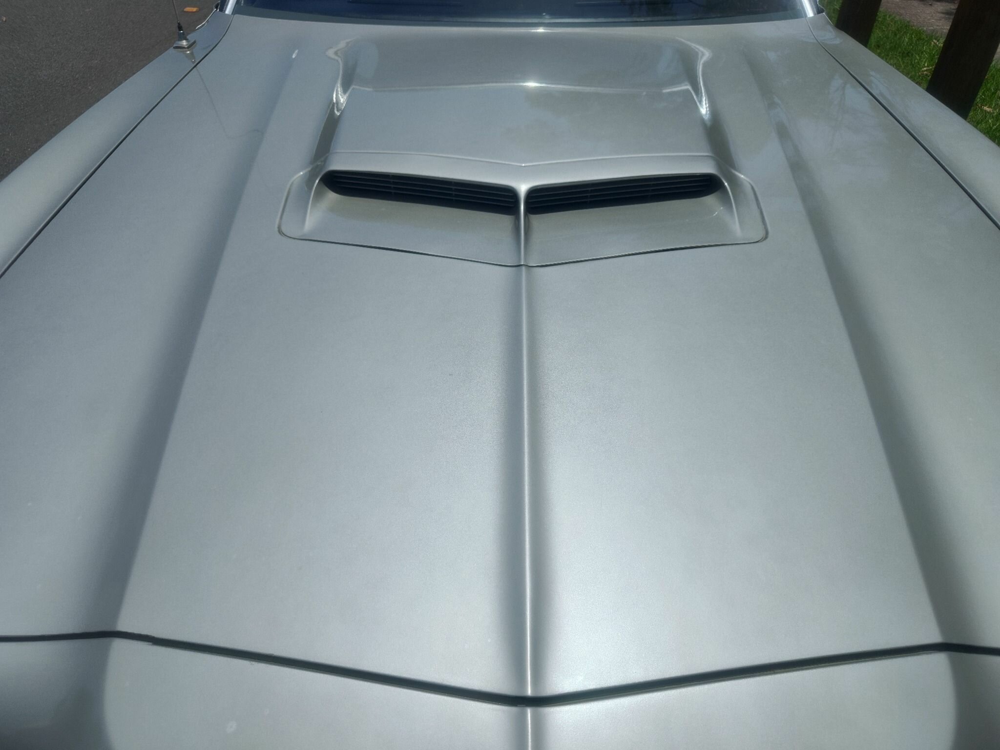 1972 FORD GRAN TORINO COUPE