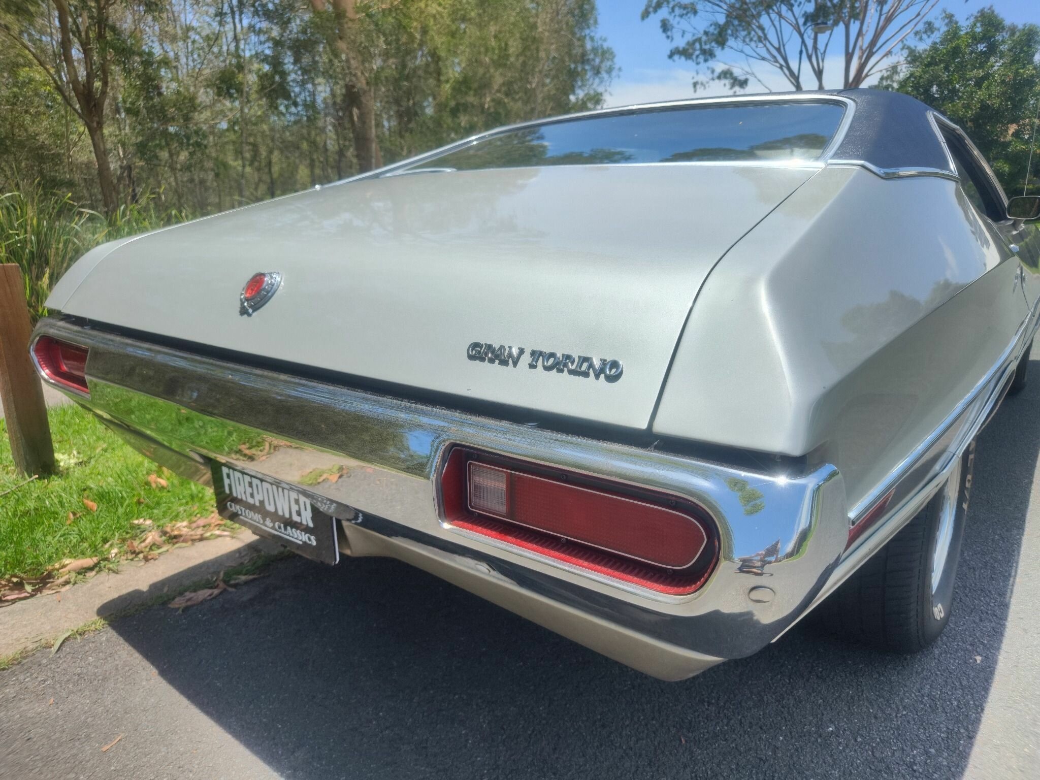 1972 FORD GRAN TORINO COUPE