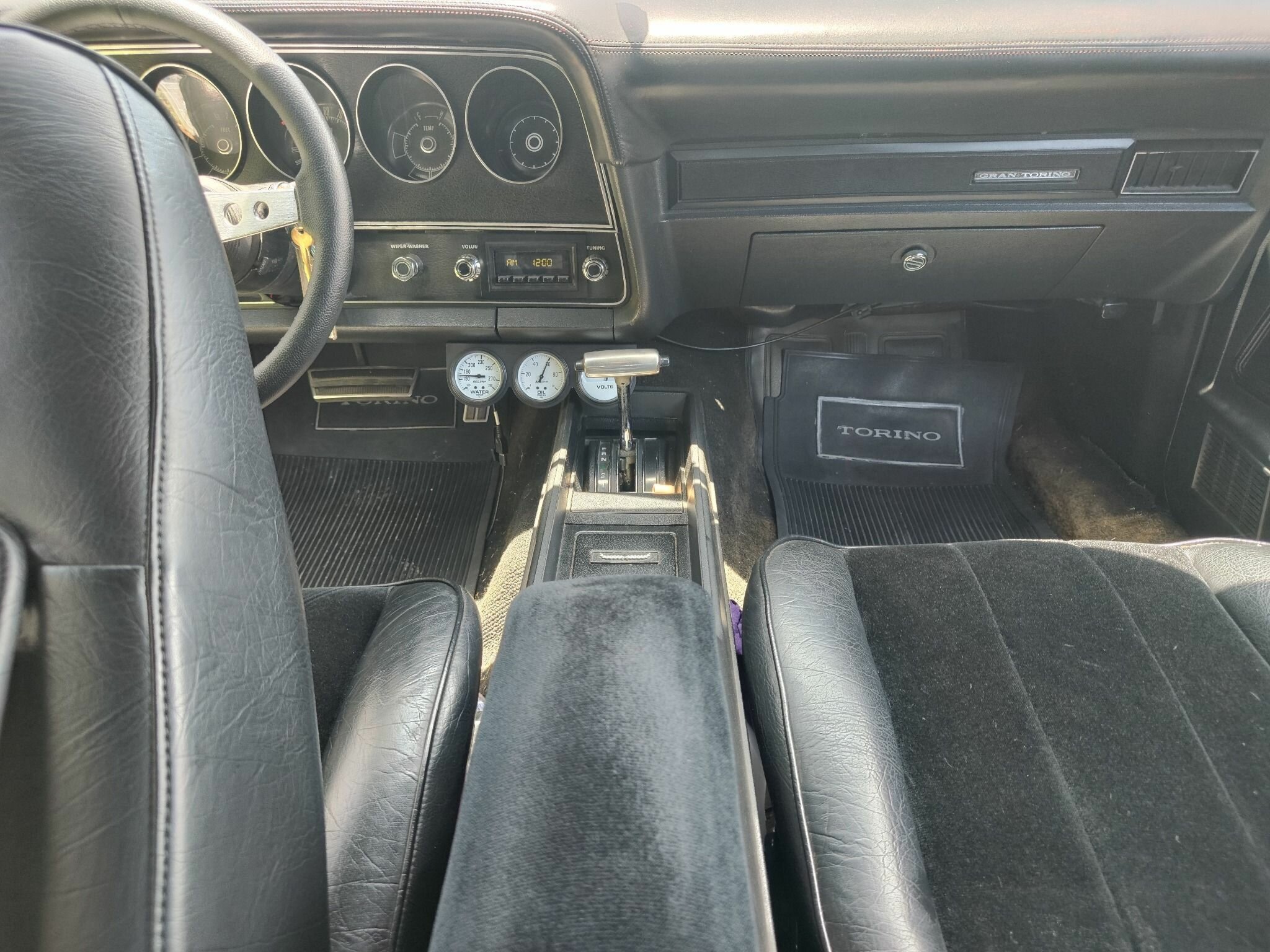 1972 FORD GRAN TORINO COUPE