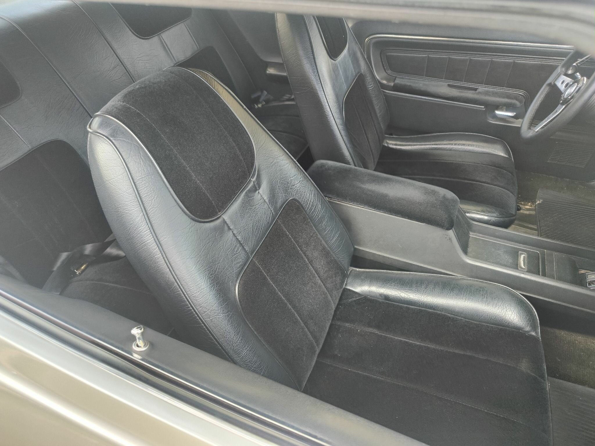 1972 FORD GRAN TORINO COUPE