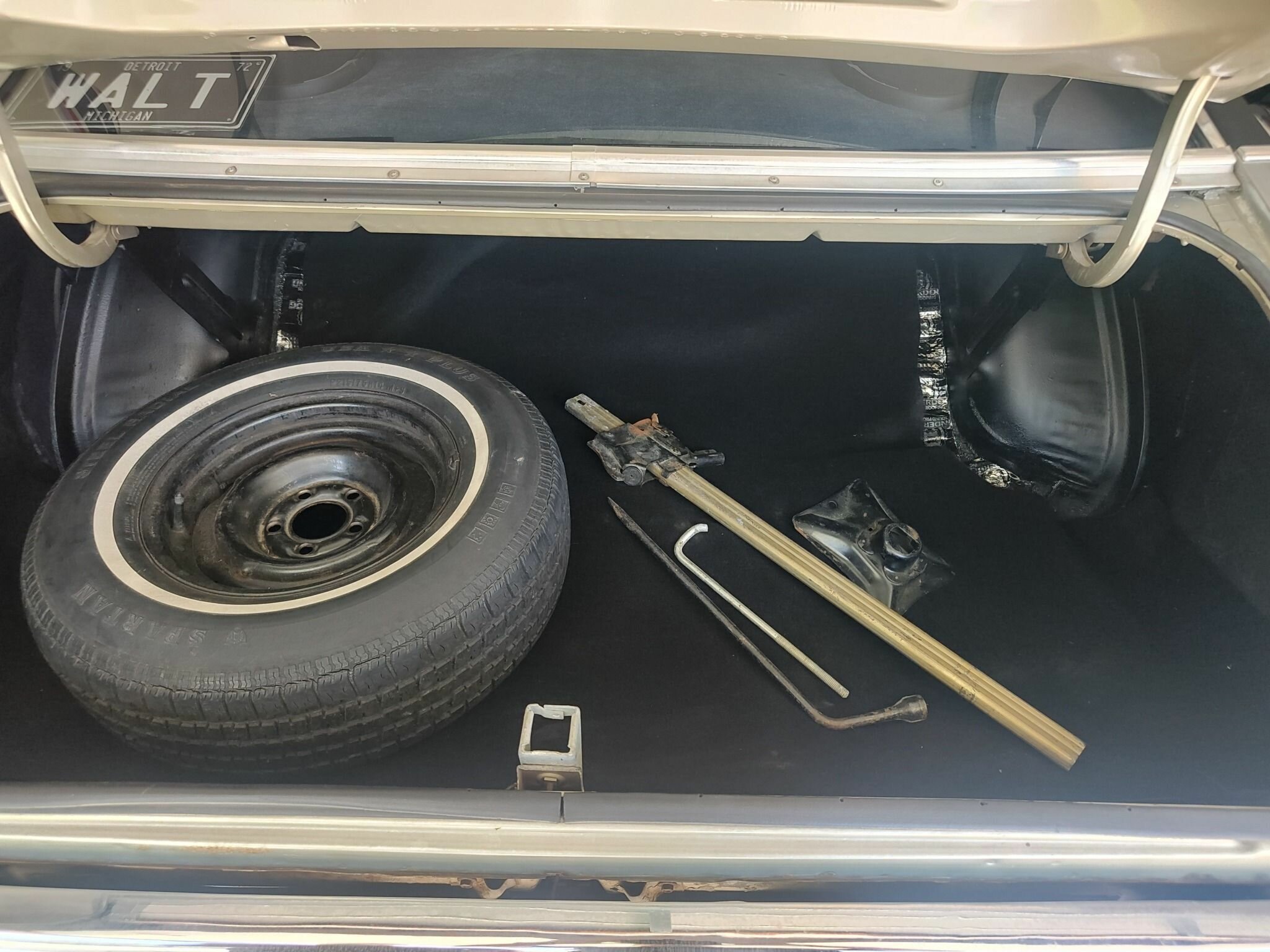 1972 FORD GRAN TORINO COUPE