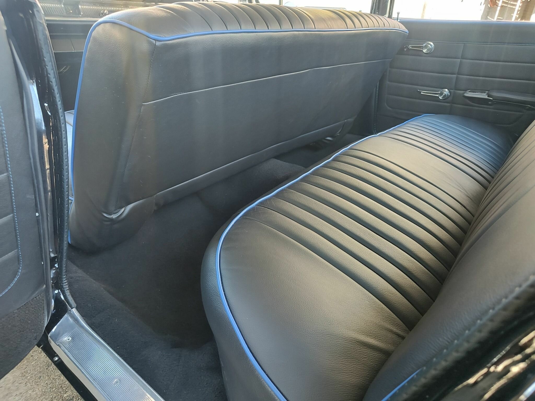 1962 CHEVROLET BEL AIR 2 SP AUTOMATIC 4D SEDAN