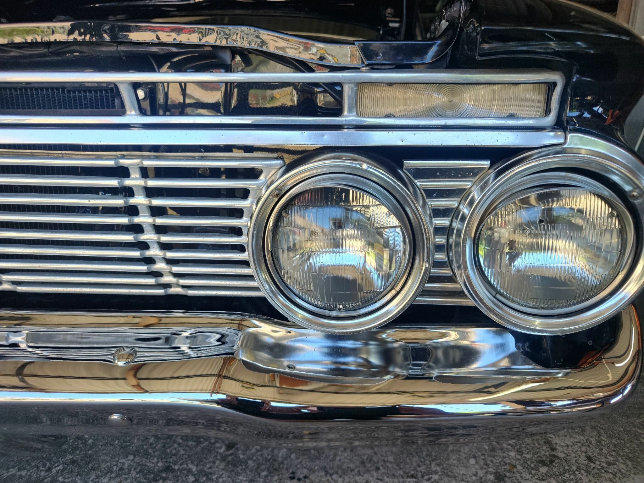 1962 CHEVROLET BEL AIR 2 SP AUTOMATIC 4D SEDAN