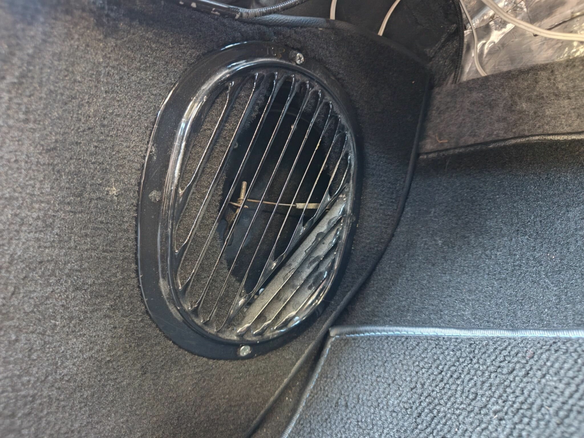 1962 CHEVROLET BEL AIR 2 SP AUTOMATIC 4D SEDAN