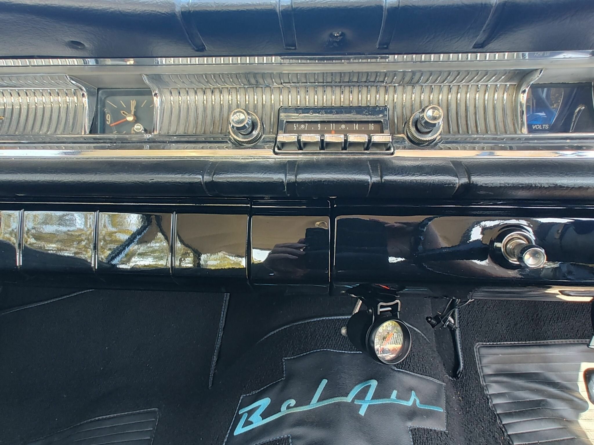 1962 CHEVROLET BEL AIR 2 SP AUTOMATIC 4D SEDAN