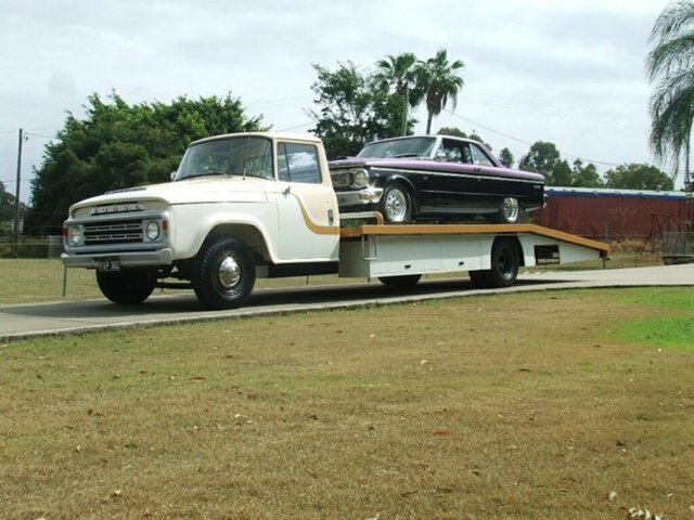 DODGE D5N 4 SPEED MANUAL RAMP TRUCK