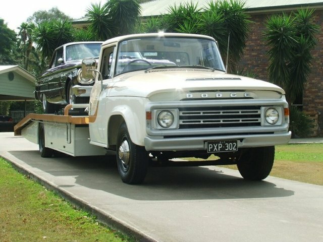 DODGE D5N 4 SPEED MANUAL RAMP TRUCK