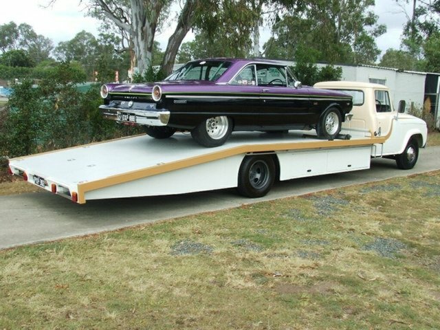 DODGE D5N 4 SPEED MANUAL RAMP TRUCK