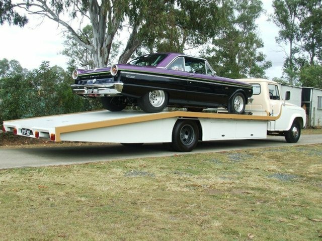 DODGE D5N 4 SPEED MANUAL RAMP TRUCK