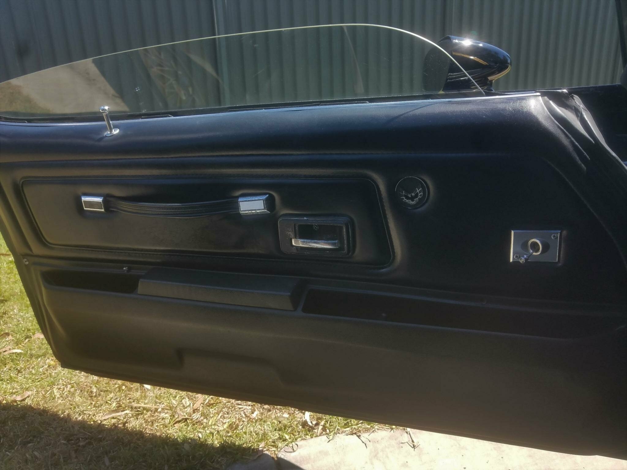 PONTIAC TRANS AM SE AUTOMATIC COUPE