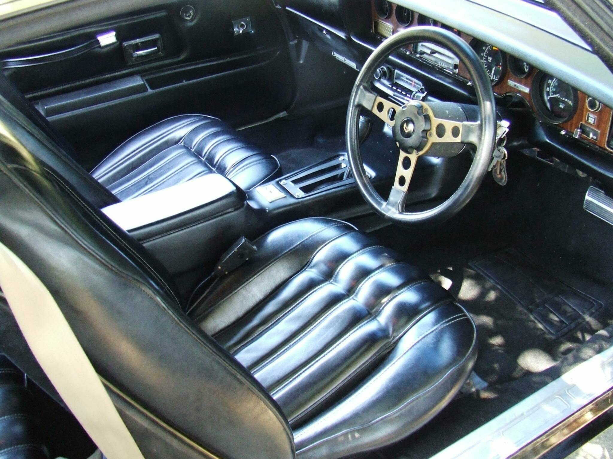 PONTIAC TRANS AM SE AUTOMATIC COUPE