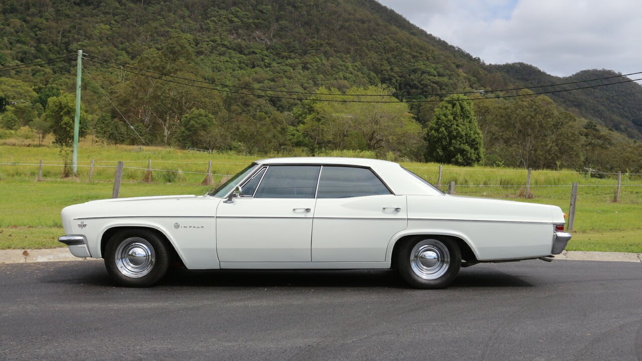 1966 CHEVROLET IMPALA 3 SP AUTOMATIC 4D SEDAN
