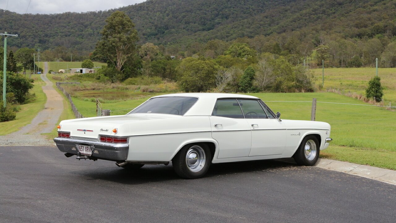 1966 CHEVROLET IMPALA 3 SP AUTOMATIC 4D SEDAN