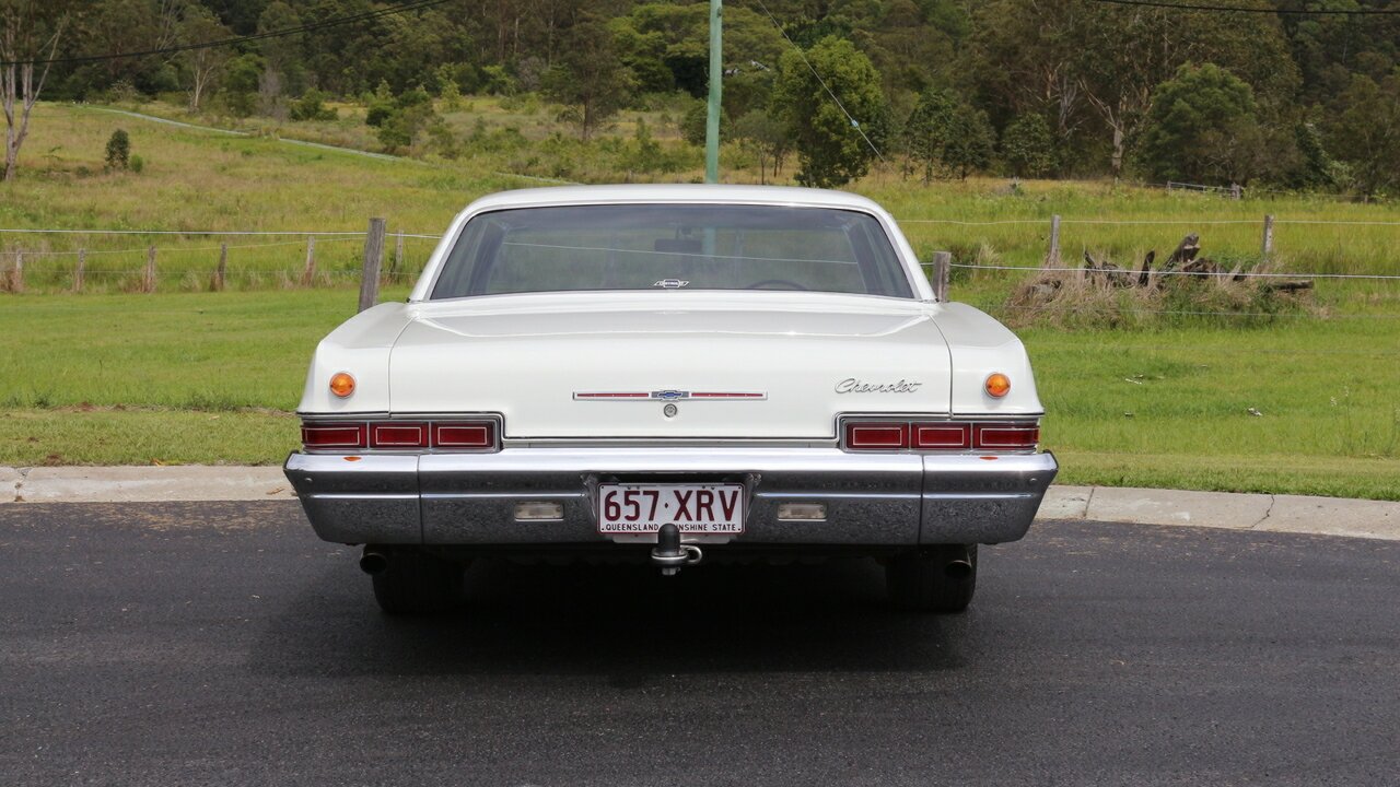 1966 CHEVROLET IMPALA 3 SP AUTOMATIC 4D SEDAN