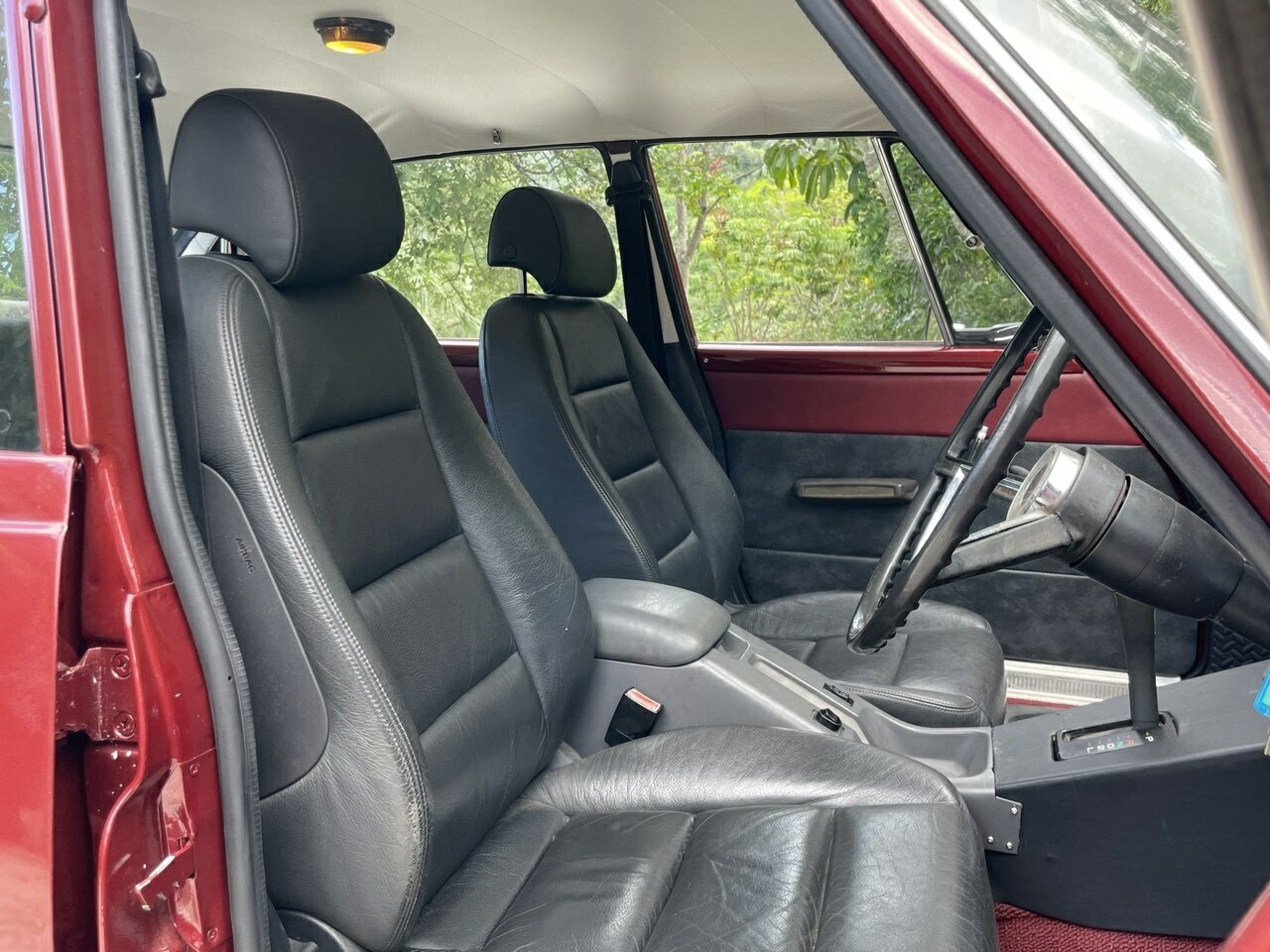 1962 CHRYSLER VALIANT 3 SP AUTOMATIC 4D SEDAN
