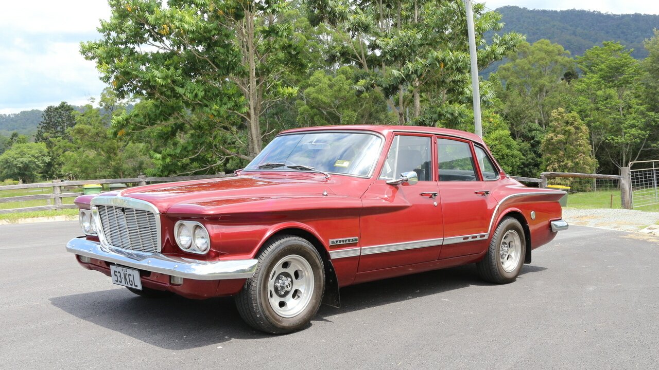 1962 CHRYSLER VALIANT 3 SP AUTOMATIC 4D SEDAN