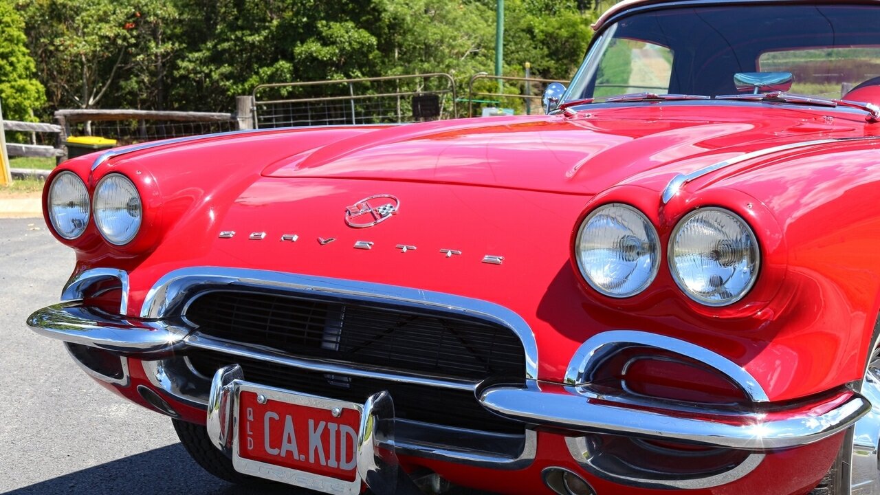 1962 CHEVROLET CORVETTE 4 SP MANUAL 2D ROADSTER