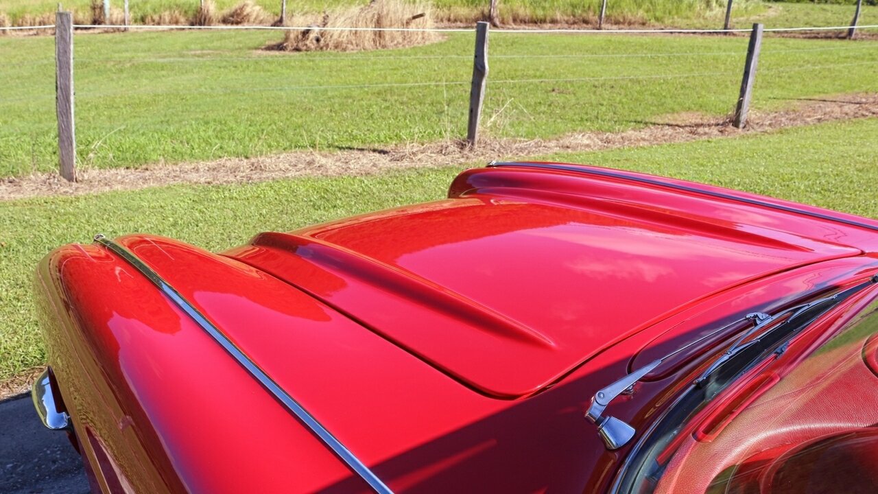 1962 CHEVROLET CORVETTE 4 SP MANUAL 2D ROADSTER