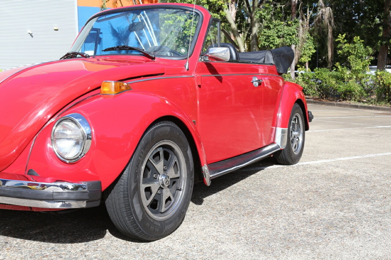 1974 VOLKSWAGEN KARMANN 1600 BEETLE 4 SP MANUAL 2D CONVERTIBLE