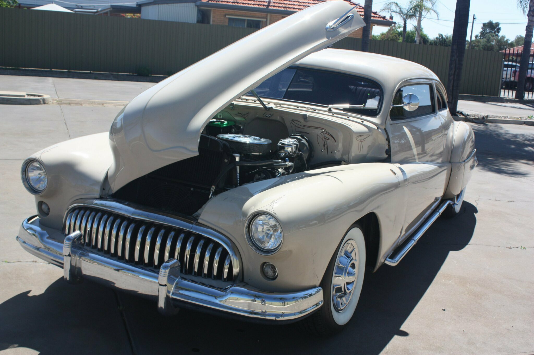 1948 BUICK SUPER COUPE