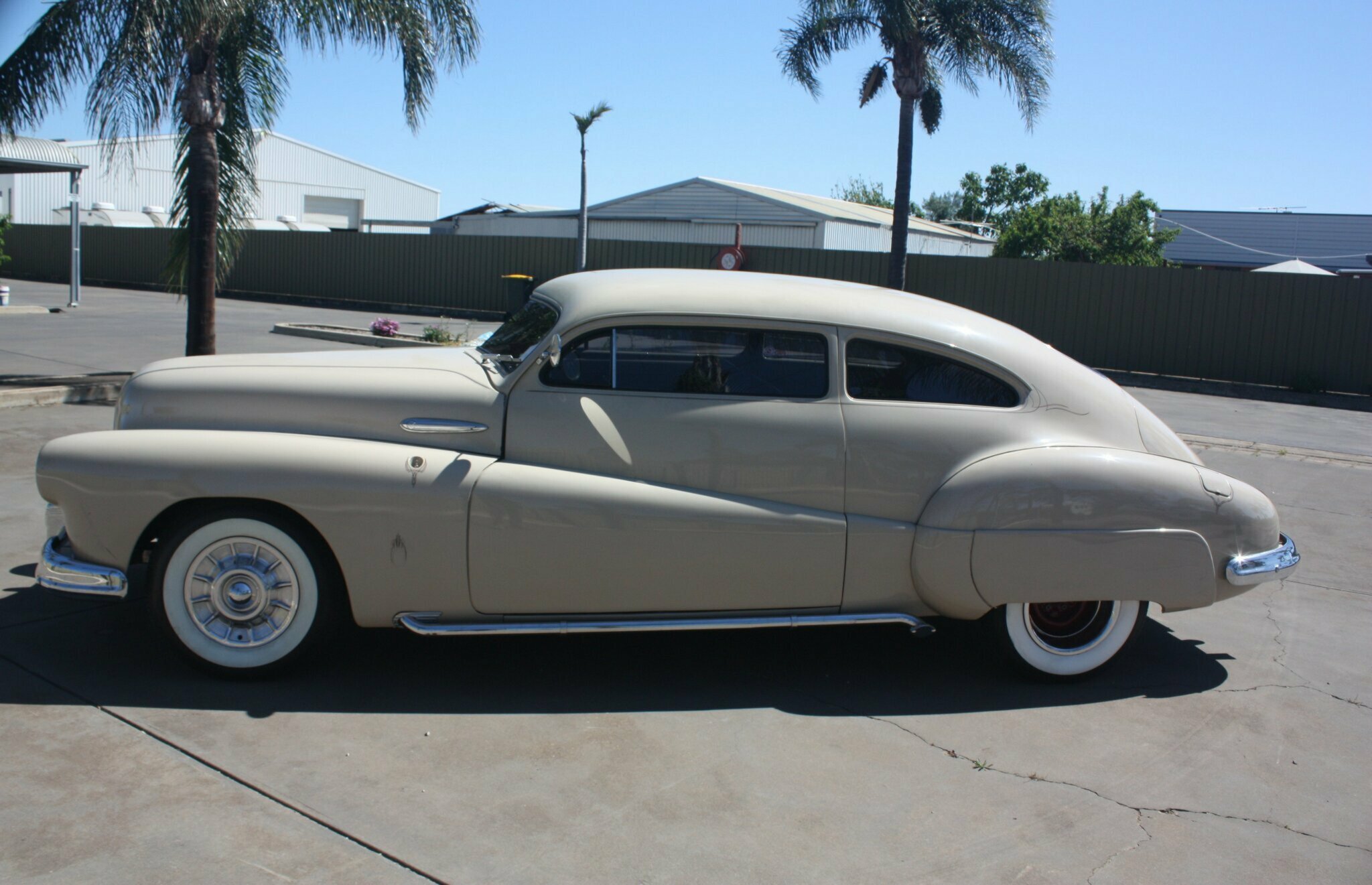 1948 BUICK SUPER COUPE