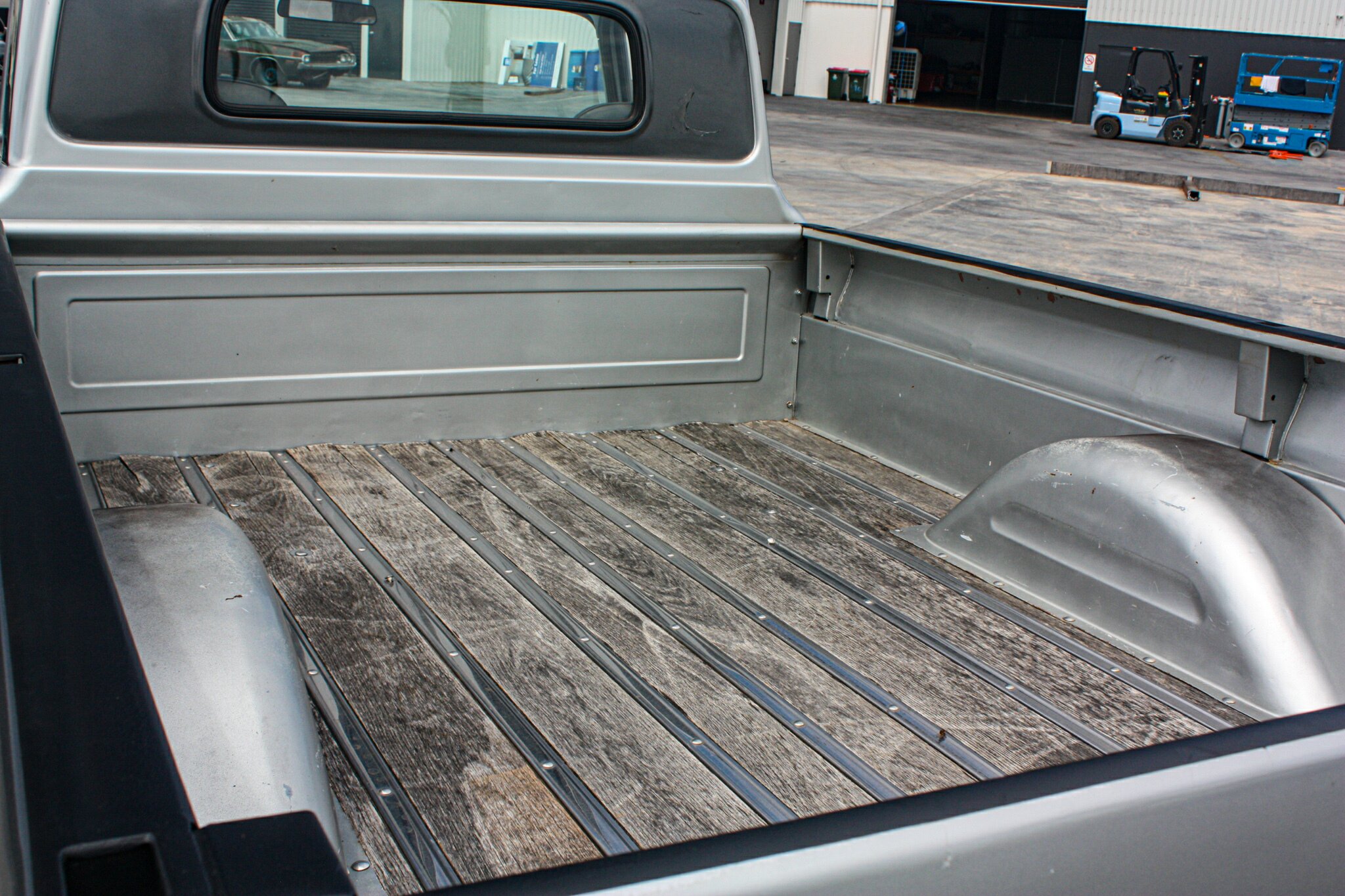 1962 GMC 1500 4 SP MANUAL 2D UTILITY