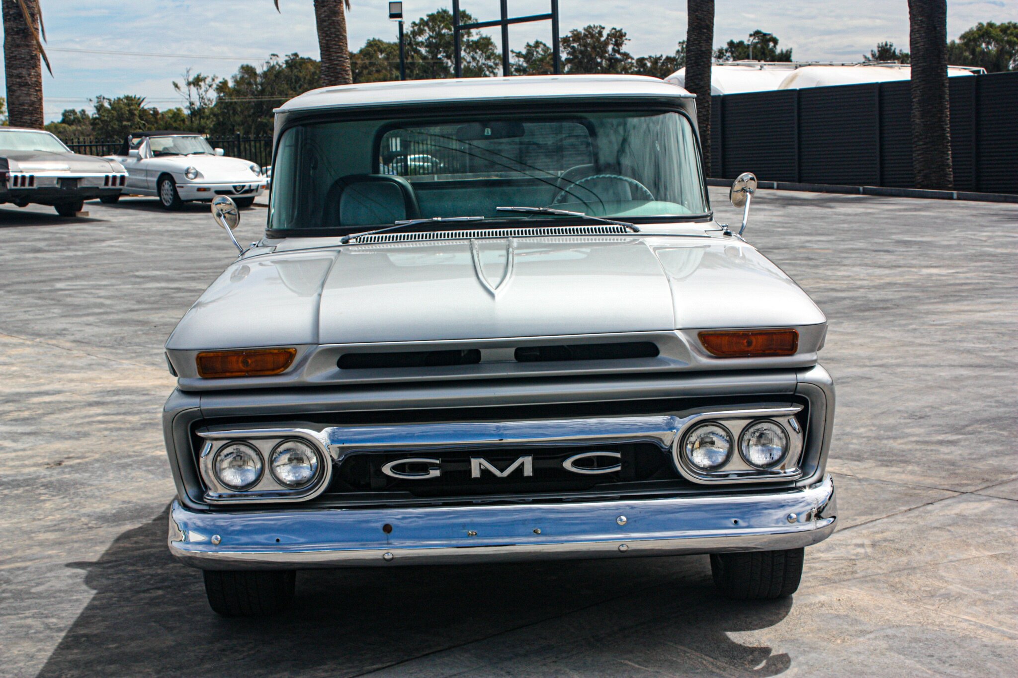 1962 GMC 1500 4 SP MANUAL 2D UTILITY